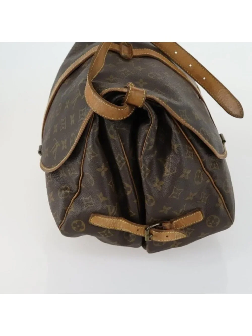 Authentic LOUIS VUITTON Monogram Saumur 35 Shoulder Bag M42254 LV
